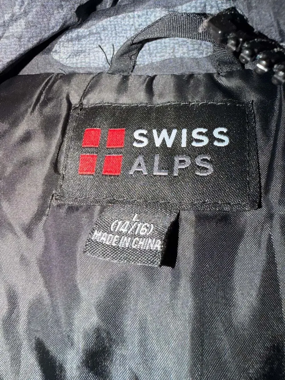 Swiss Alps Boys Winter Puffer Jacket Black Size 14/16